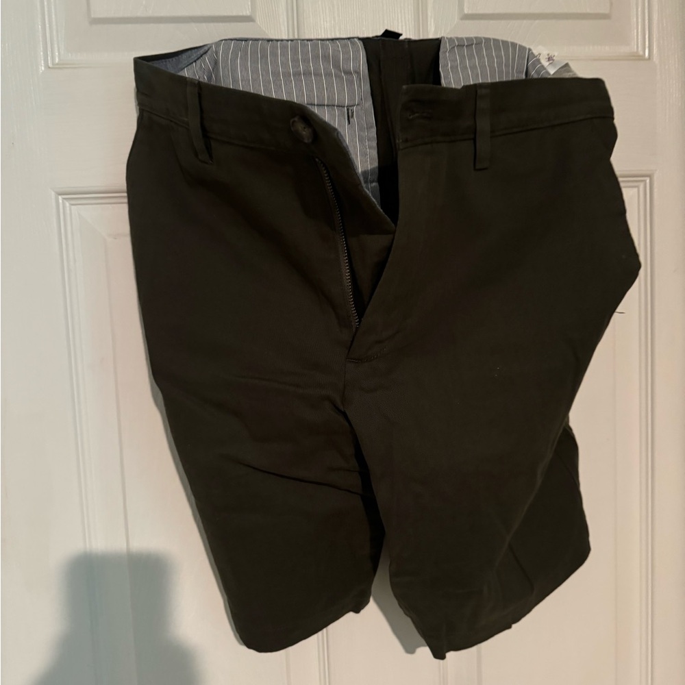 Men’s Banana Republic Army Green Shorts
